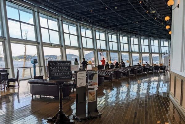 関門海峡ミュージアムの展望室